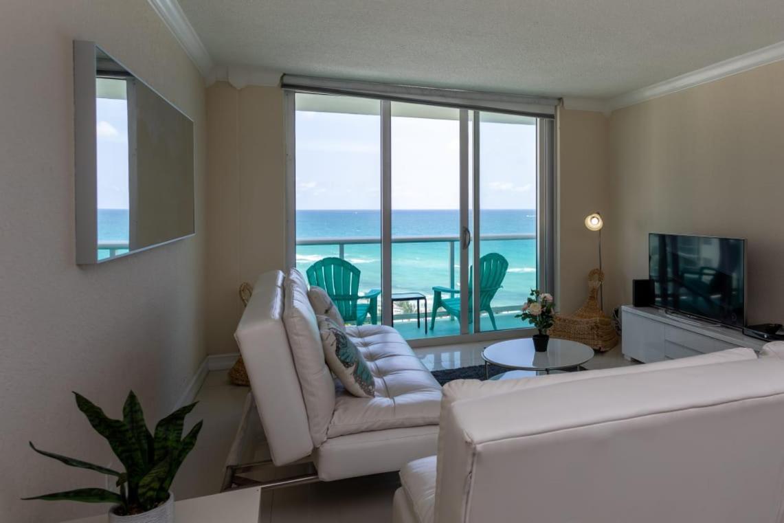 Hollywood Beach Apartment Ngoại thất bức ảnh