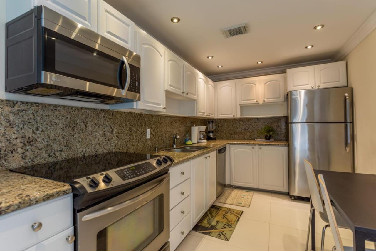 Hollywood Beach Apartment Ngoại thất bức ảnh